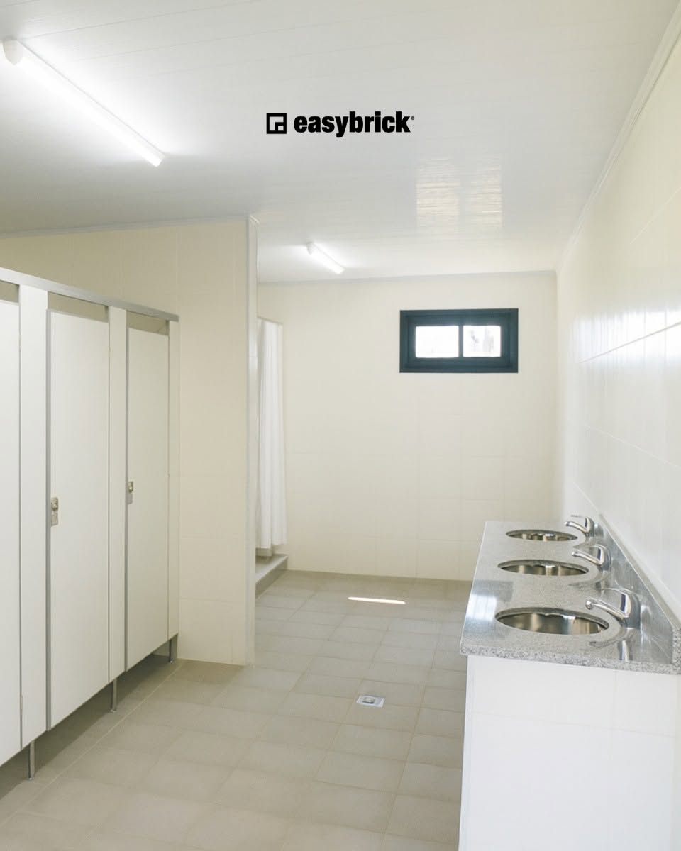 Sanitarios institucionales con easybrick® — material oficial easybrick®