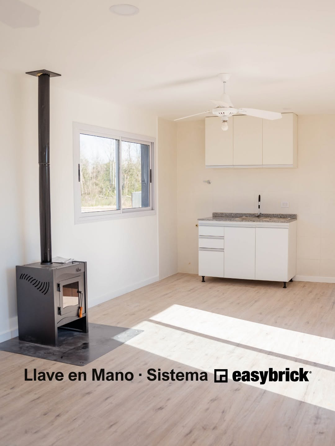 Compacta (1 dorm.) — material oficial easybrick®